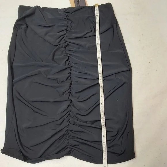 𝅺VERO Moda Black Draped‎ Skirt - Picture 7 of 9